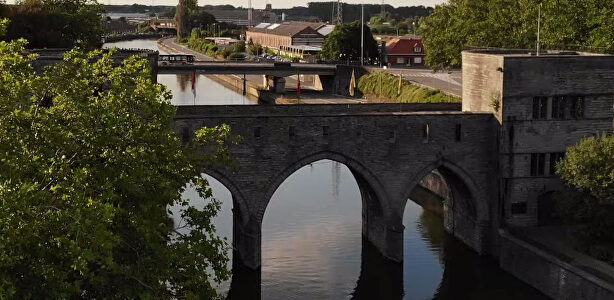 El Puente de los Agujeros de Tournai, antes de su demolición