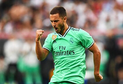 Eden Hazard celebra su primer gol con la camiseta del Real Madrid |  EFE