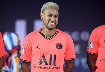 El jugador no ve con malos ojos firmar por el Madrid, pero tampoco por el Barça. |  Cordon Press