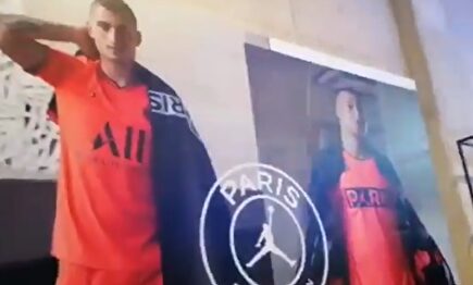 Ni rastro de Neymar en la tienda del PSG. |  Captura