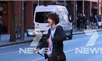 Una mujer muerta y otra herida en ataque con cuchillo en el centro de Sídney