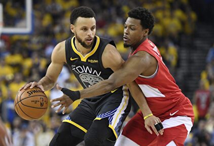 Stephen Curry, el mejor pagado de la NBA con un sueldo de 40 millones de dólares anuales. | Cordon Press