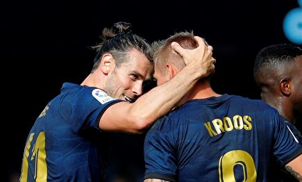Gareth Bale y Kroos durante el partido contra el Celta |  EFE
