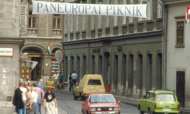 Un cártel que anunciaba el Picnic Paneuropeo en Sopron |  Cordon Press