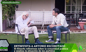Escohotado e iñaki Gil, en un monento de la entrevista. |  LaSexta