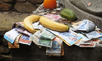 Venezuela, el país donde el dinero es basura