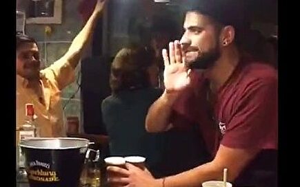 Ada Colau, de fiesta en plena crisis seguridad en Barcelona