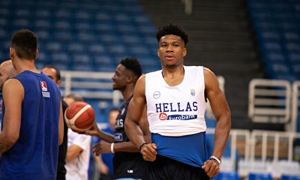 Tras los pasos de Giannis Antetokounmpo, el MVP de la NBA