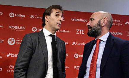 Lopetegui y Monchi se fueron muy enfadados del Santiago Bernabéu |  EFE