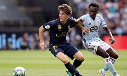 Ni Odriozola, ni Mendy estarán en el encuentro ante el Valladolid. |  EFE