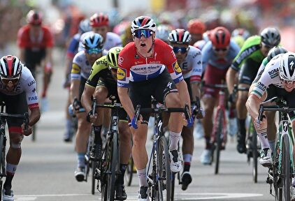 Jakobsen mantiene el idilio del Deceuninck con la Vuelta