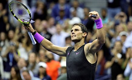 Rafa debutó con una convincente victoria ante un rocoso rival |  EFE