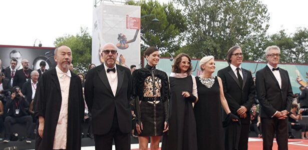 Jurado de la 76 edición de la Mostra de Venecia. |  EFE