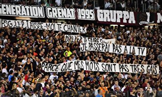 El Metz-PSG, interrumpido por exhibición de pancartas homófobas en las gradas
