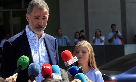 El Rey y la infanta Sofía |  Efe