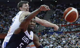 Donovan Mitchell lideró el ataque de Estados Unidos con 16 puntos |  EFE