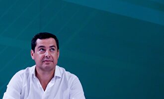 El presidente de la Junta, Juan Manuel Moreno |  EFE