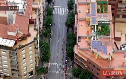 El helicóptero de la Vuelta descubre una plantación de marihuana en Igualada