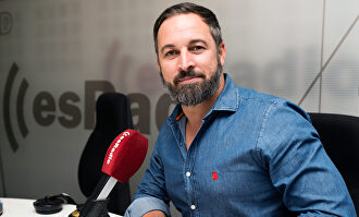Federico Jiménez Losantos entrevista a Santiago Abascal	