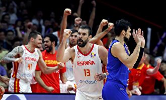 Marc Gasol celebrando la victoria ante Italia. |  EFE