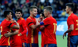 La selección sub-21 celebrando el gol de Dani Olmo. |  Twitter