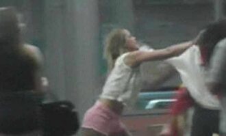 La pelea callejera de Gloria Camila 