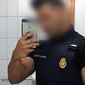 Policías e internet |  Antena 3 Noticias