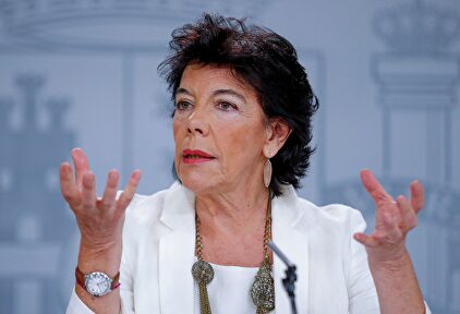 Isabel Celaá, durante la rueda de prensa posterior al Consejo de Ministros |  EFE