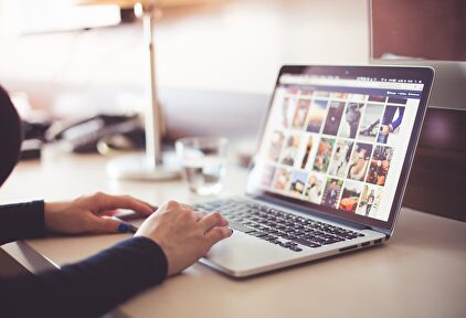 Alerta por una campaña de sextorsión |  Pexels/CC0/picjumbo.com