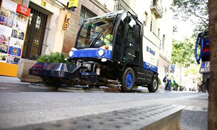 Máquina friega zonas peatonales |  FCC