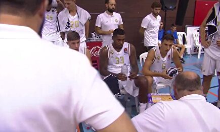 La dura bronca de Pablo Laso a un base de 16 años: "Si quieres seguir botando el balón te compras uno"