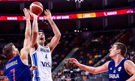 Scola se creció en la pintura |  EFE