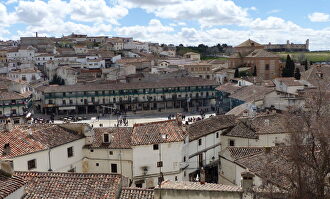 La plaza mayor de Chinchón desde las alturas. |  Kelu Robles
