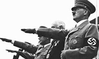 Adolf Hitler saluda la bandera olímpica en la inauguración de los Juegos Olímpicos de Berlín |  Archivo