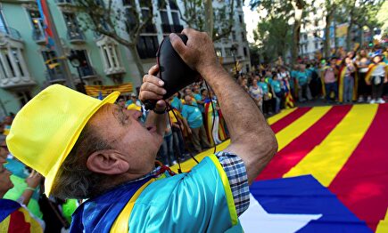Imágenes de la Diada de este miércoles en las calles de Barcelona |  EFE