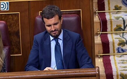 Abascal critica a Sánchez, Casado, Rivera e Iglesias de estar en el mismo búnker