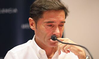 Marcelino se despide del Valencia entre lágrimas |  EFE
