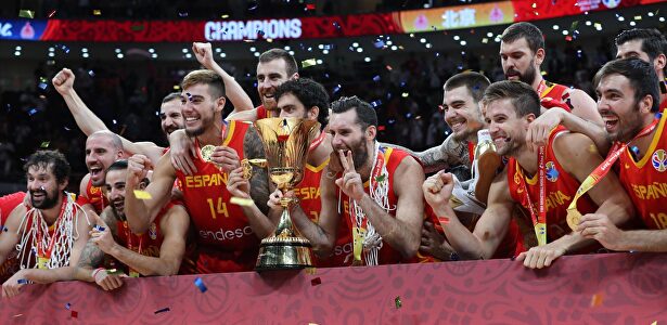 La selección celebrando su victoria en el campeonato del mundo. |  Cordon Press