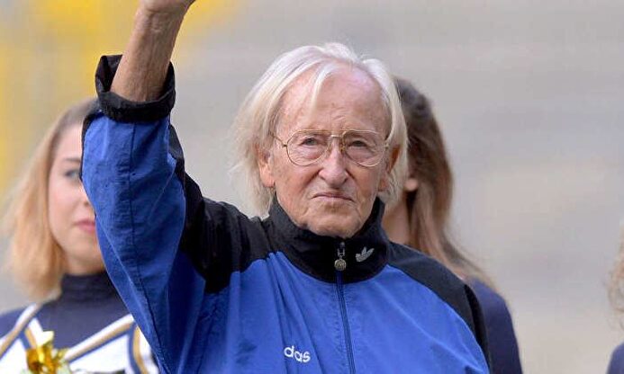 Rudi Gutendorf posee el récord de haber entrenado a más equipos y selecciones |  Alchetron