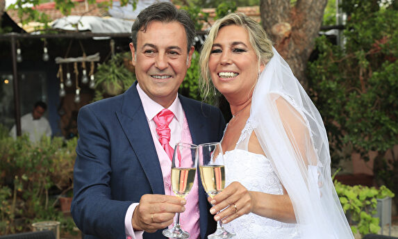 Todos los detalles y fotografías de la boda de José Ribagorda