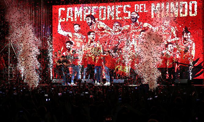 La celebración del Mundial de baloncesto fue igual de grande que nuestros chicos |  EFE