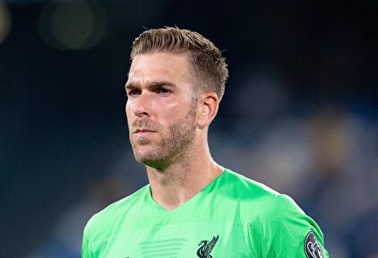 La parada milagrosa de Adrián en el Nápoles-Liverpool