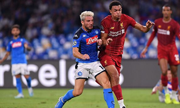 El campeón de Europa empieza perdiendo ante el Nápoles |  Europa Press