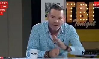 El invitado que soltó la polémica frase |  Twitter/Chada TV