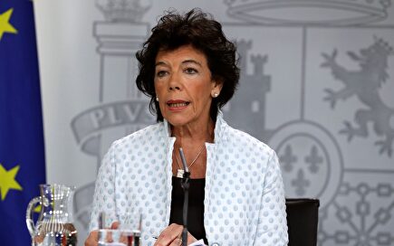 Celaá usa la Moncloa para decir que "el PSOE sale a ganar" 