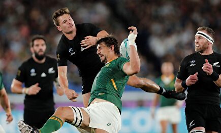 Lance del partido entre Nueva Zelanda y Sudáfrica. |  EFE