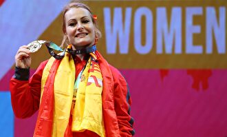 Lydia Valentín, coleccionista de medallas. |  EFE