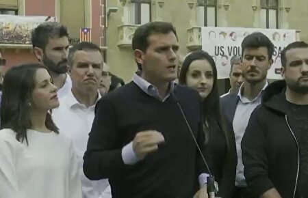 Albert Rivera: "No quiero vivir en un país en el que se amenaza a la Guardia Civil"
