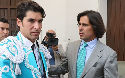 Fran y Cayetano en la Goyesca... de 2018 |  Cordon Press