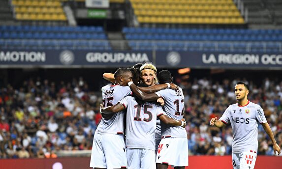 Kasper Dolberg (c) celebra un gol con el Niza. |  Cordon Press